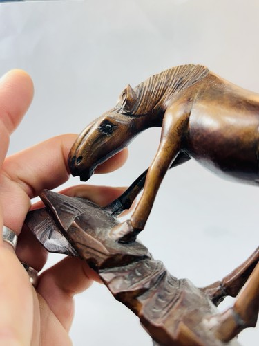 Antique chinese hand carved wooden horse with glass eyes-80/90 mm - Picture 6 of 7