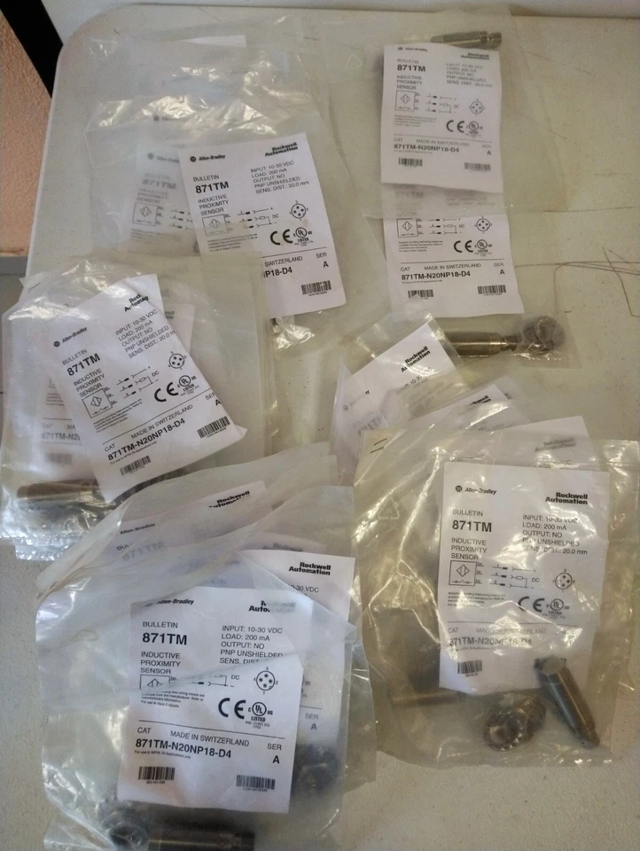 Allen Bradley 18 mm Barrel Inductive Proximity Sensor (871TM-N20NP18-D4) - Image 2 of 2