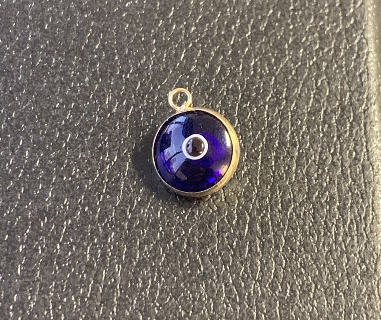 Picture 1 of 4