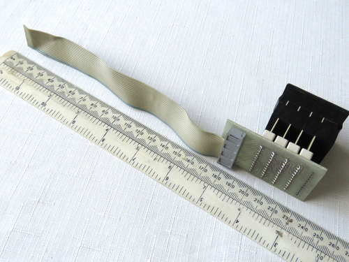 4 BCD DIGI SWITCHES. WITH SOCKETS AND RIBBON CABLE. FIT APERTURE OF 40x30mm. - Picture 4 of 4