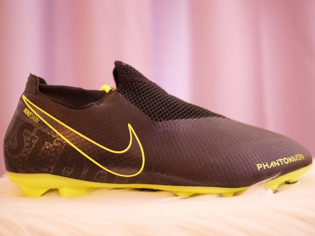 nike soccer cleats size 9