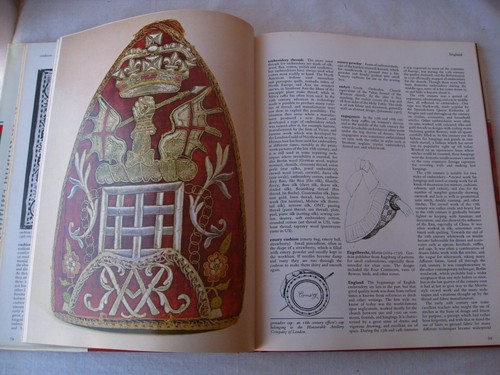 The Needleworker's Dictionary by Pamela Clabburn - 1976 - Imagen 7 de 9