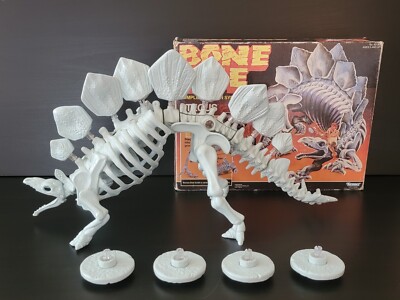 Vintage 1988 Bone Age Stegus Complete Stegosaurus Dinosaur Kenner NO FIGURE