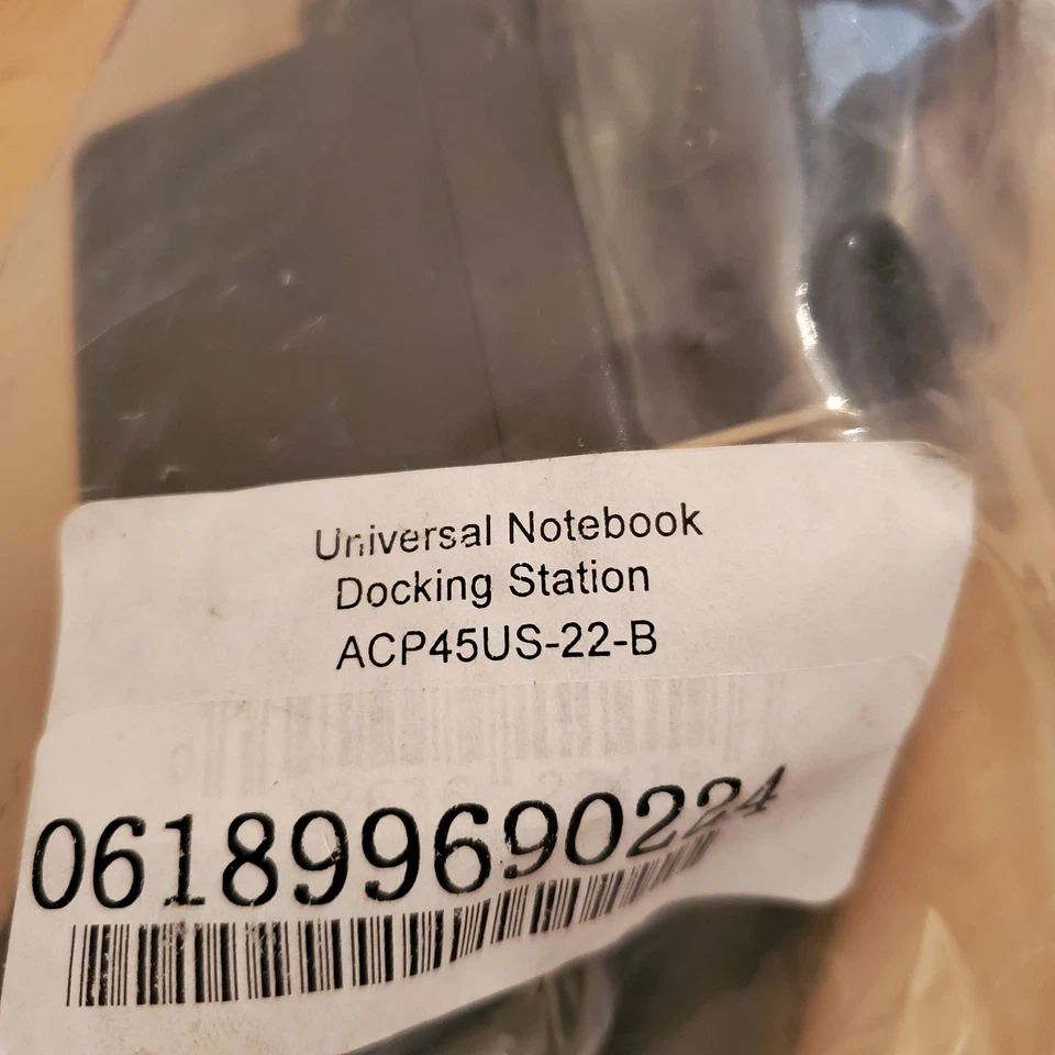 New Sealed Targus ACP45US 22 B Universal Laptop Notebook Docking Station - Image 3 of 4