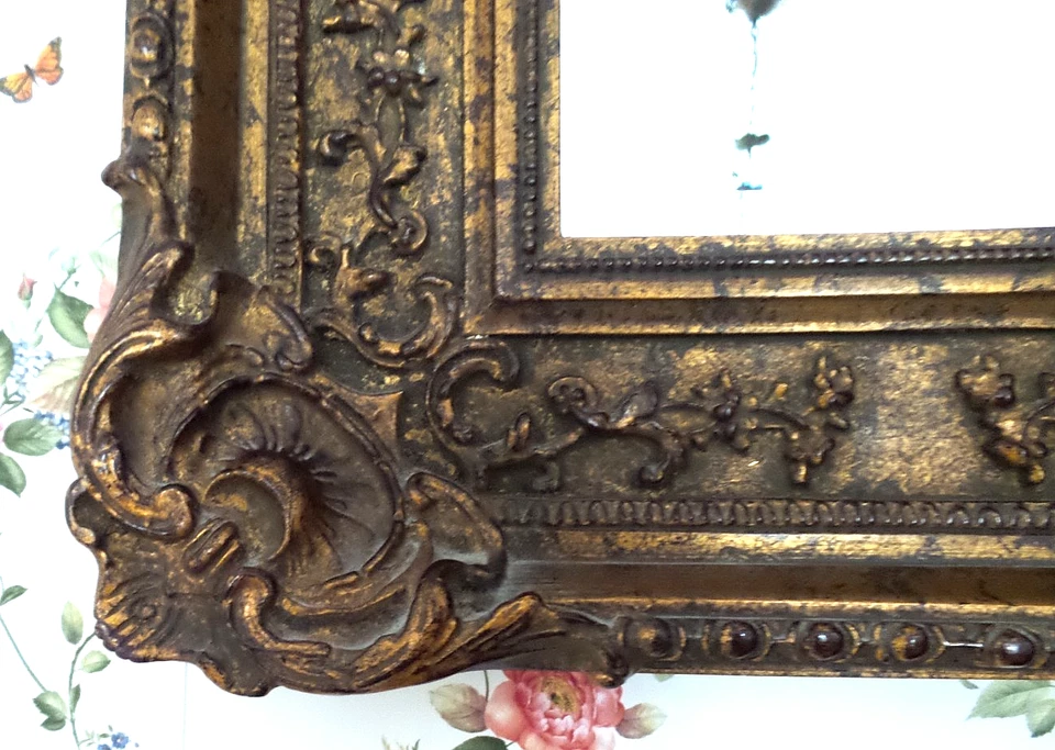 Espejo biselado antiguo barroco estilo rococó dorado madera dorada y yeso ornamentado profundo Foto 4 de 4