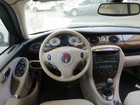 Foto 8 di 10