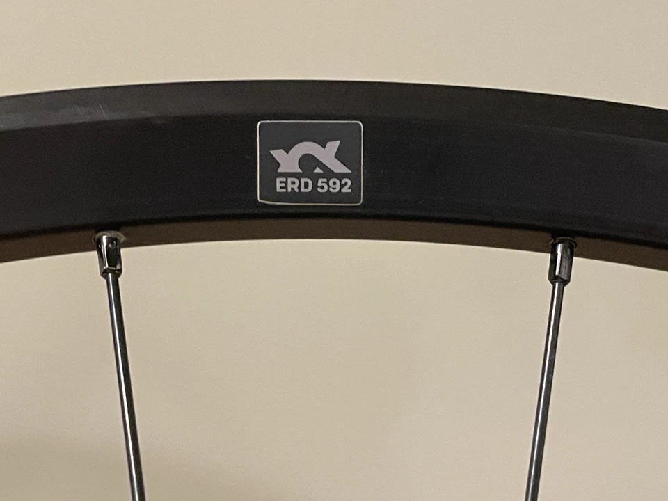 Juego de ruedas de freno de disco sin cámara E*thirteen XCX.  700C. Foto 3 de 4