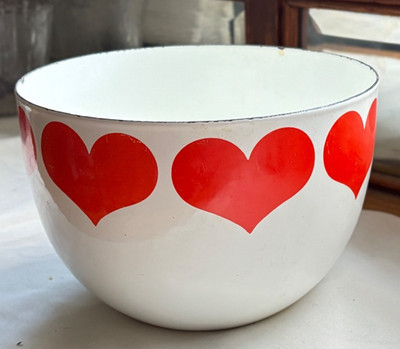 Finel Arabia Finland Enamel Bowl Kaj Franck Mod Hearts Serving Bowl 60s 70s