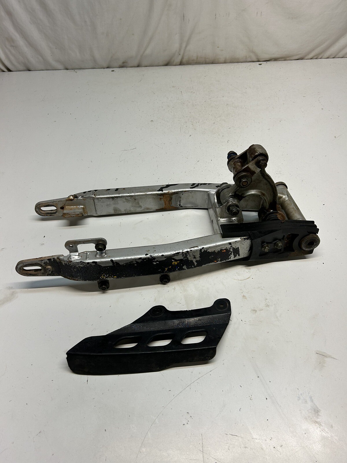 2002 02 yamaha ttr125l TTR 125 L LOT Swingarm Swing Arm Linkage Chain