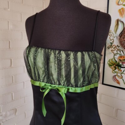 niki livas green dress Green Vintage Niki Livas Satin Evening Gown Prom Dress UK Size 8 – Scum  Vintage