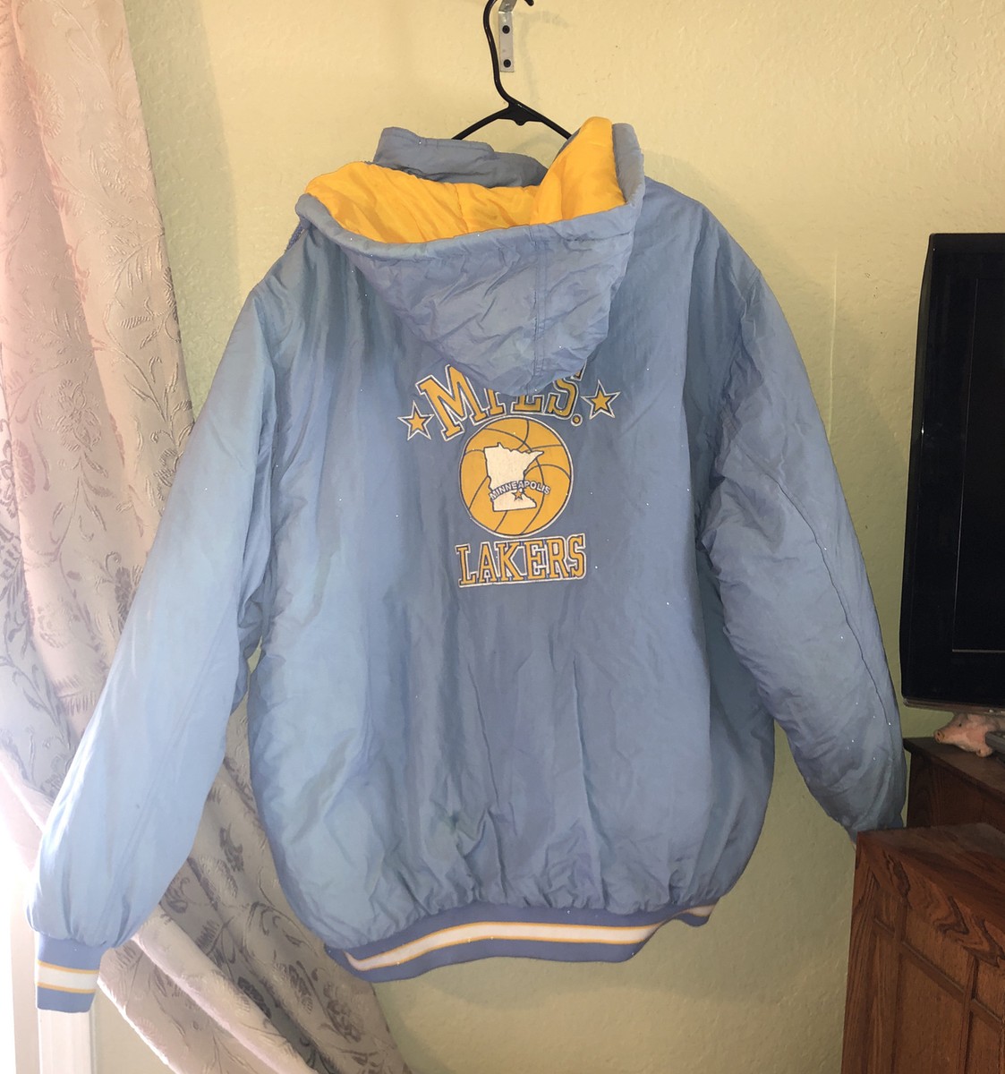 VTG Minneapolis Lakers Reebok Hardwood Classics Puffer