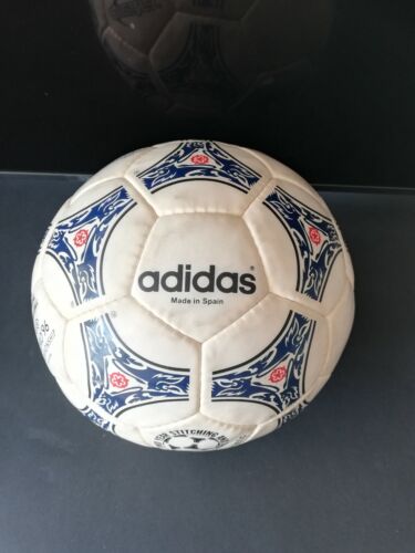  Ball  Adidas Tango Questra England Euro 96 championship  - Afbeelding 1 van 7