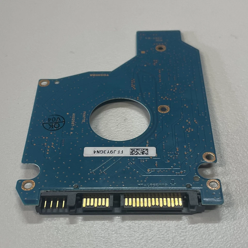 Toshiba MK series MK3256GSY 2.5" SATA HDD PCB Board G002587-0A 020 A0/LH013C - Image 2 of 4