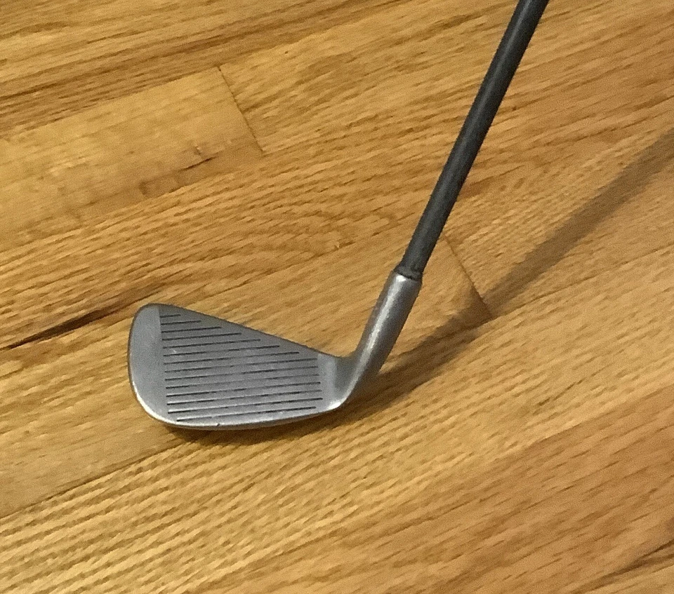 PowerBilt Golf TPS 48° PITCHING WEDGE Right Handed 3.5 Dynamic + Graphite Shaft - Image 4 of 4