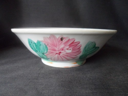 Vintage Hand Painted Chinese Rooster Bowl - Picture 2 of 11