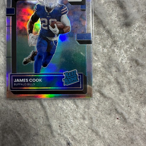 2022 Donruss Optic Rated Rookie Silver Prizm Card James Cook #215 Bills RC - Foto 5 di 8