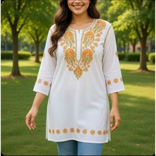Womens White Cotton Floral Embroidered Tunic Top 3/4 Sleeve Split Neck Kurti