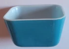 VINTAGE Pyrex Blue  Refrigerator Rectangle Bowl 4x3 Without Lid