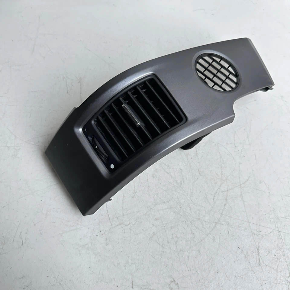 Honda CR-V 2007-2011 CRV OEM tablero delantero derecho del lado del pasajero aire acondicionado moldura de ventilación Foto 4 de 4