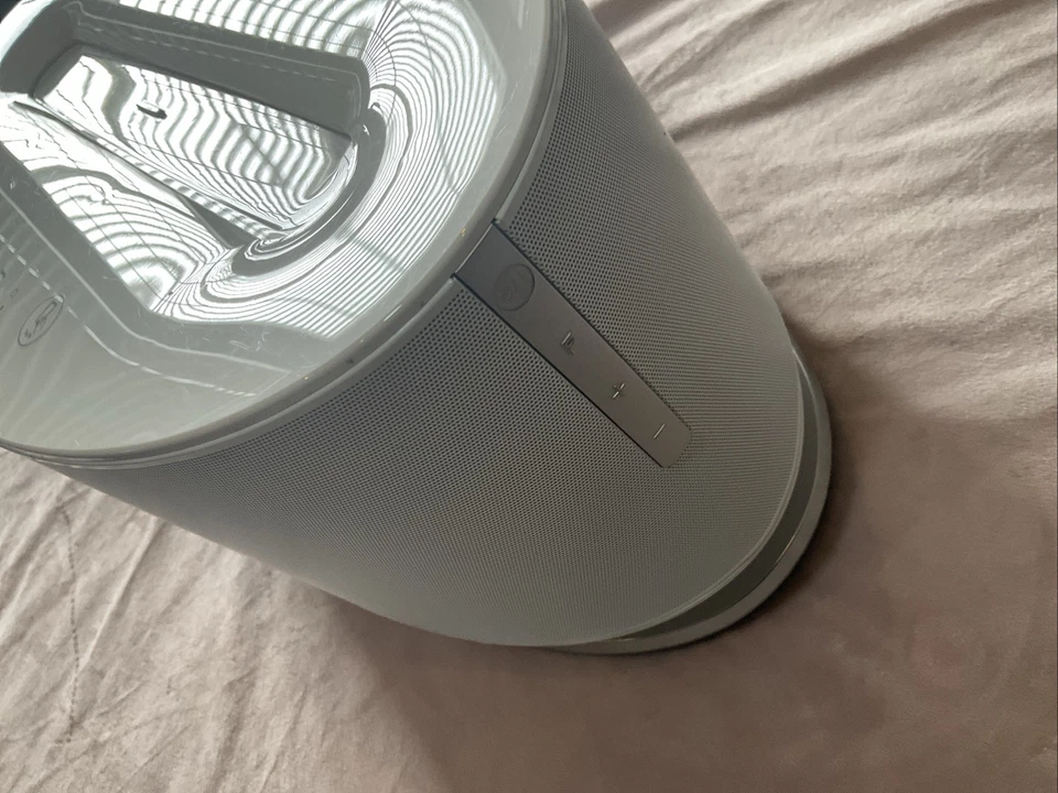 LG Docking Speaker ND8630 with Power Cord White NO Remote - Image 3 of 4