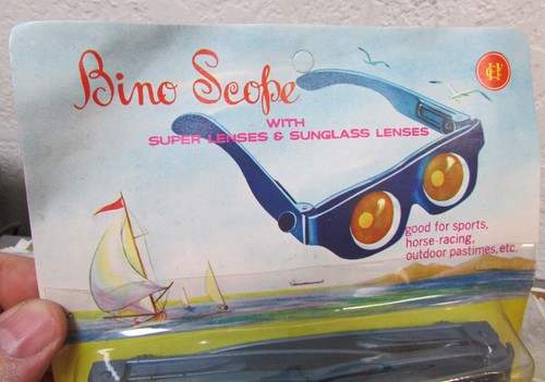 vintage 1960 dime store toy Unusual Bino Scope Super Lens & Sunglasses lens toy - Picture 2 of 4