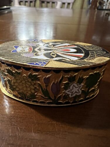 Rare 1960s Chinese Cloisonné Enamel Beijing Opera Mask Oval Floral Trinket Box - Picture 4 of 8
