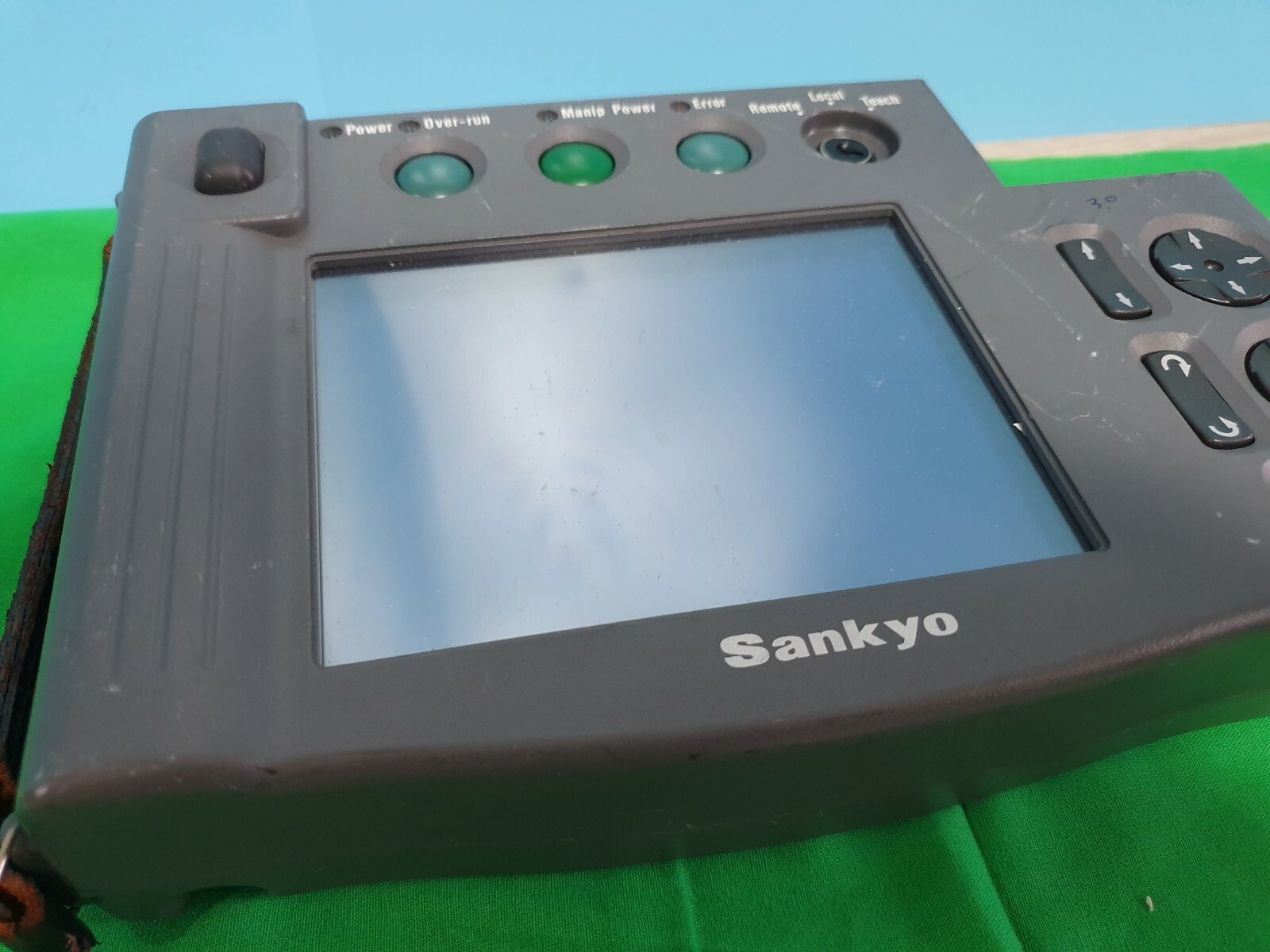 NIDEC SANKYO OP3000 ロボットコントローラー