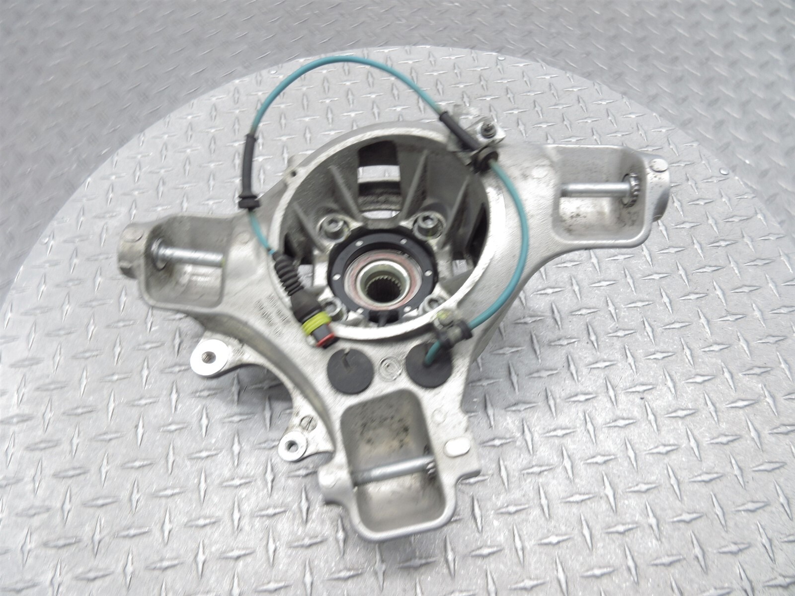 2008 Ferrari F430 Spider 2179332 Rear Right Passenger Side Spindle Knuckle Hub