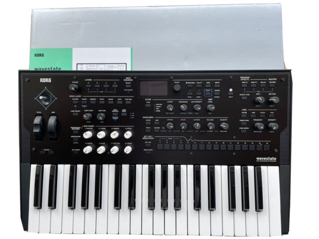 Korg Wavestate 37 Key Sequencing Synthesizer - Black
