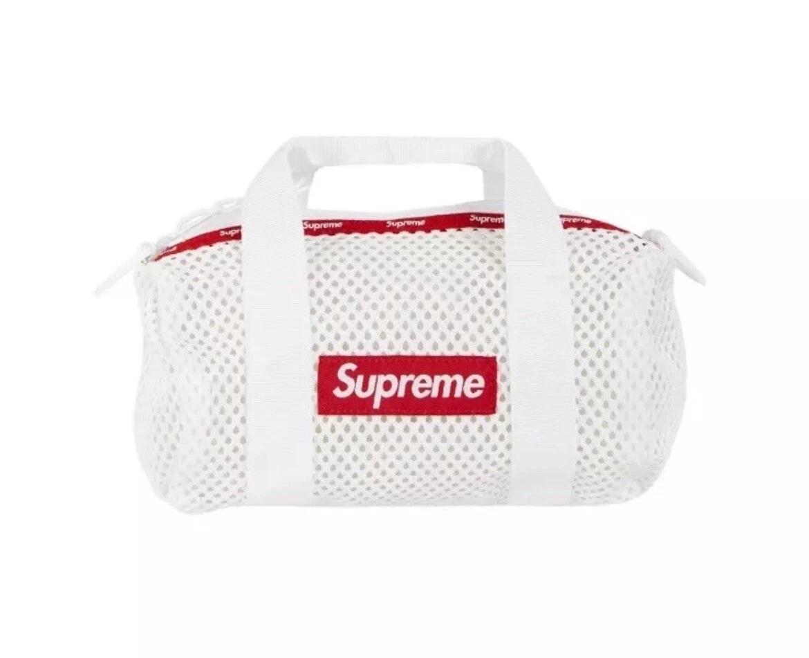 Sac de voyage Supreme petit maille   Blanc   NEUF goutte limitée   défauts jaunissants 2023