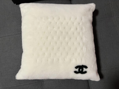 CHANEL G22 2022 Novelty Fur CC Pillow Interior cushion White w