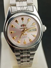 NICE W/Running Video: Orient Women's Automatic Day-Date from Japan 1980s-90s