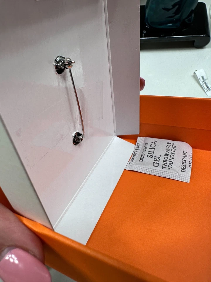 Piper K 午夜爬行者蜘蛛玻璃石黑色胸针 3 英寸胸针 全新带盒 — 第 2/4 张图片