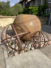 Set of 2 Rustic Metal Garden Spheres Decorative Outdoor Orb Sculptures Brown