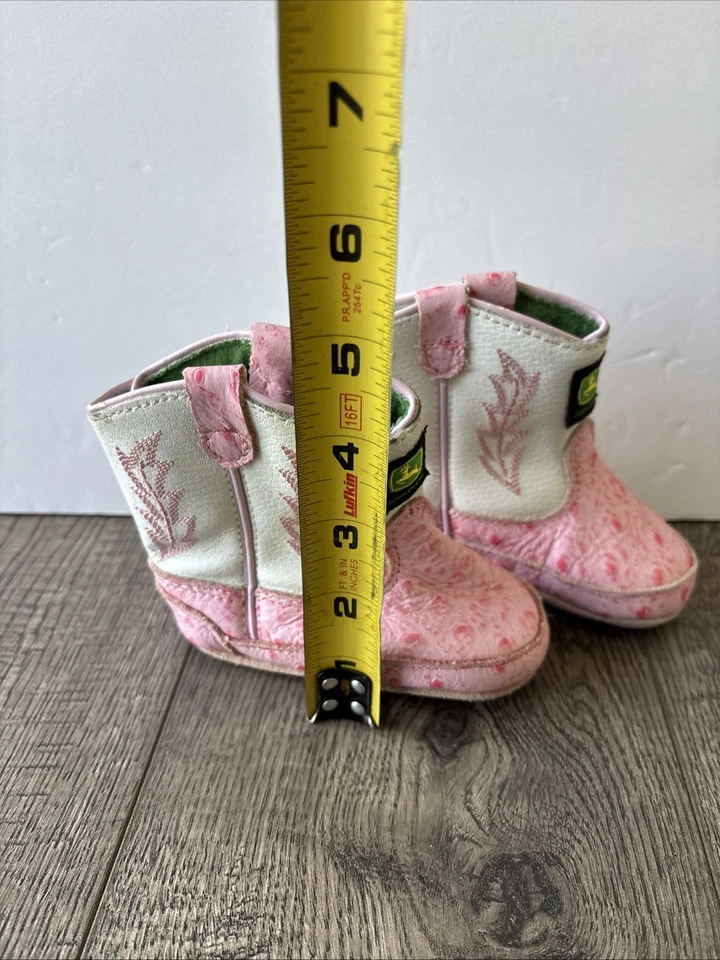 Botas de cowboy John Deere couro rosa e branco bebê menina tamanho 3 meses - Imagem 2 de 4