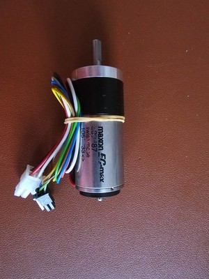 Maxon Motor (303487) + Getribe (4,8:1)  