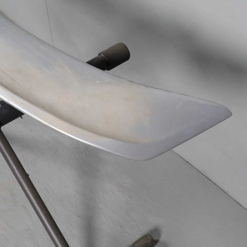 2001-2006 BMW 325i 330i Sedan Rear Trunk Spoiler 82639410900 OEM Used Foto 4 de 4