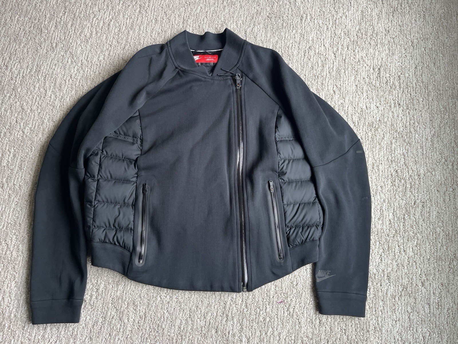 SACAI X NIKE Nike Giacca Grande Piumino Schiena Cropped Zip Up Cappotto Nero Logo Ottimo