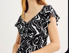 Nine West Flutter Maxi Dress Size 1x Black and White