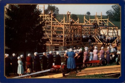 Farmerstown Ohio Amish Barn Raising ladies watch wall go up mailed 2002 postcard