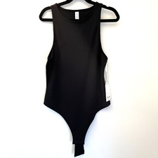 Stylus Black Ribbed Bodysuit Women s Size S NWT Stretch Fitted Layering Top