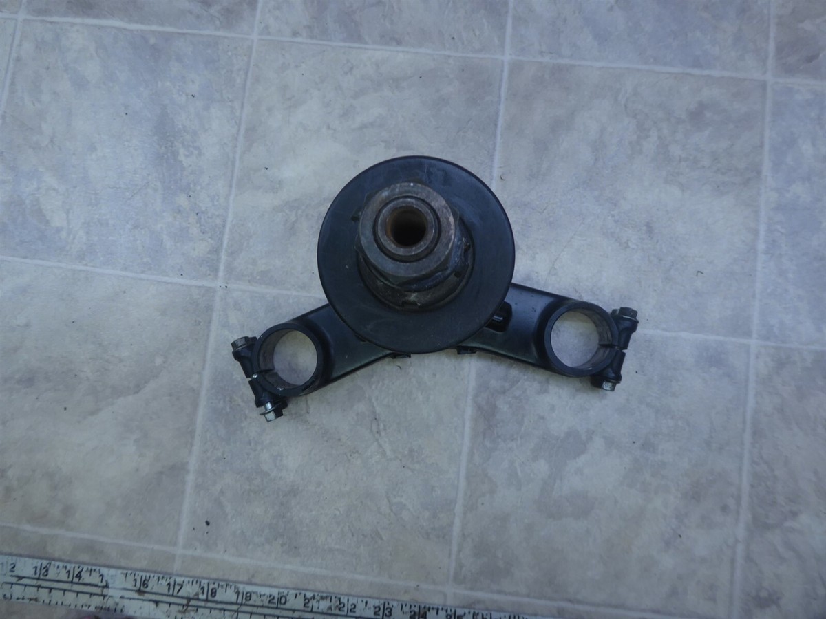 にゃり 1990 Kawasaki ZX1000B Ninja K719-1) lower triple tree