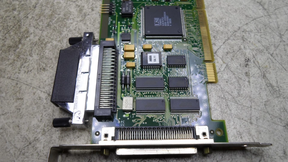 HP A4976A A4976-66001 PCI SCSI CARD FOR B180L workstation - Image 2 of 4