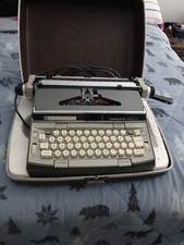 Vintage Penncrest Concord Pcr 12 Typewriter thumbnail