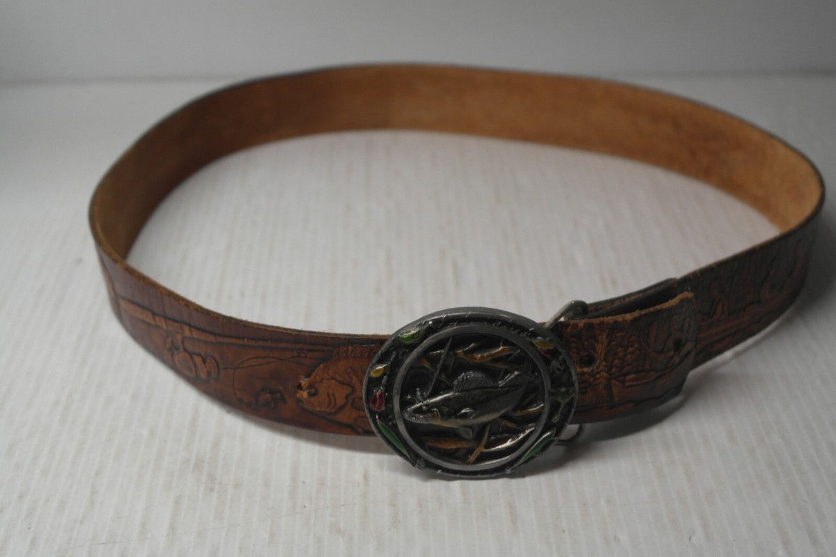 Vintage BERGAMOT BRASS WORKS 1988 Walleye buckel W/Leather  display picture 2