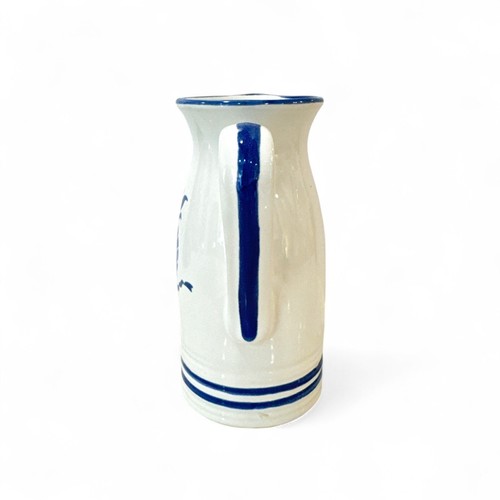 Pineapple Pitcher Country Blue 7.5" Stoneware Vintage Jug 1982 Intl House F5 - Picture 3 of 6