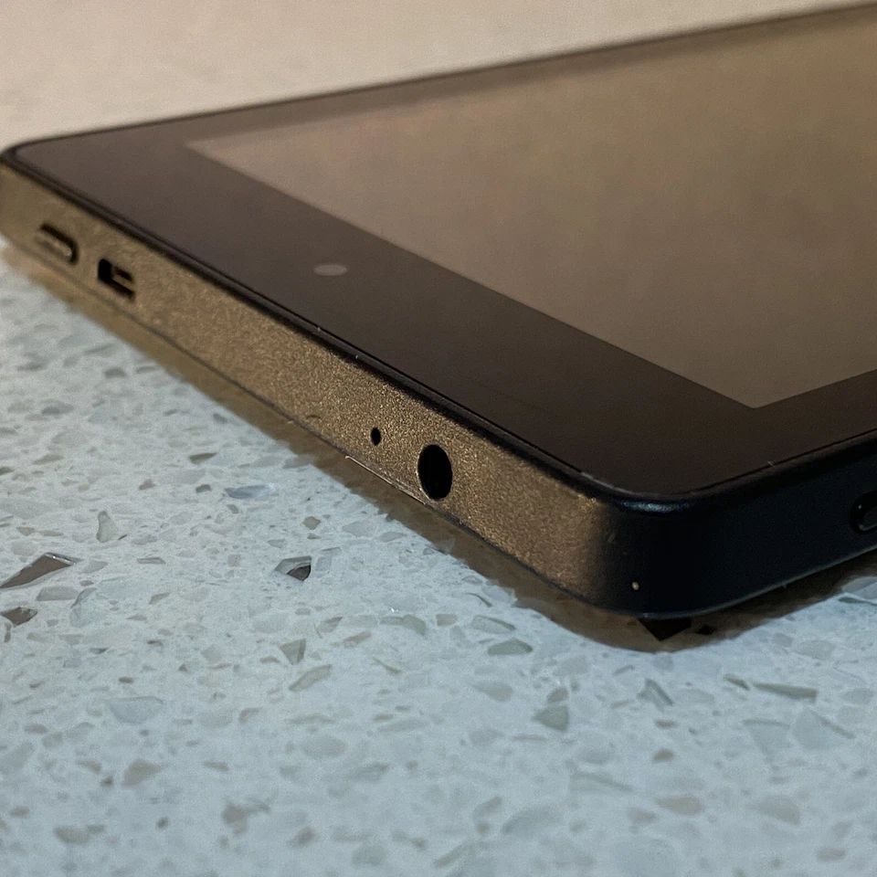 Amazon Fire HD 6 (4th Gen) PW98VM 16 GB Fire OS 5 Black WiFi Only #378 - Image 4 of 4