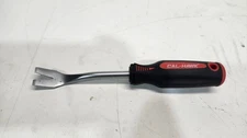 Cal Hawk Trim Removal Tool
