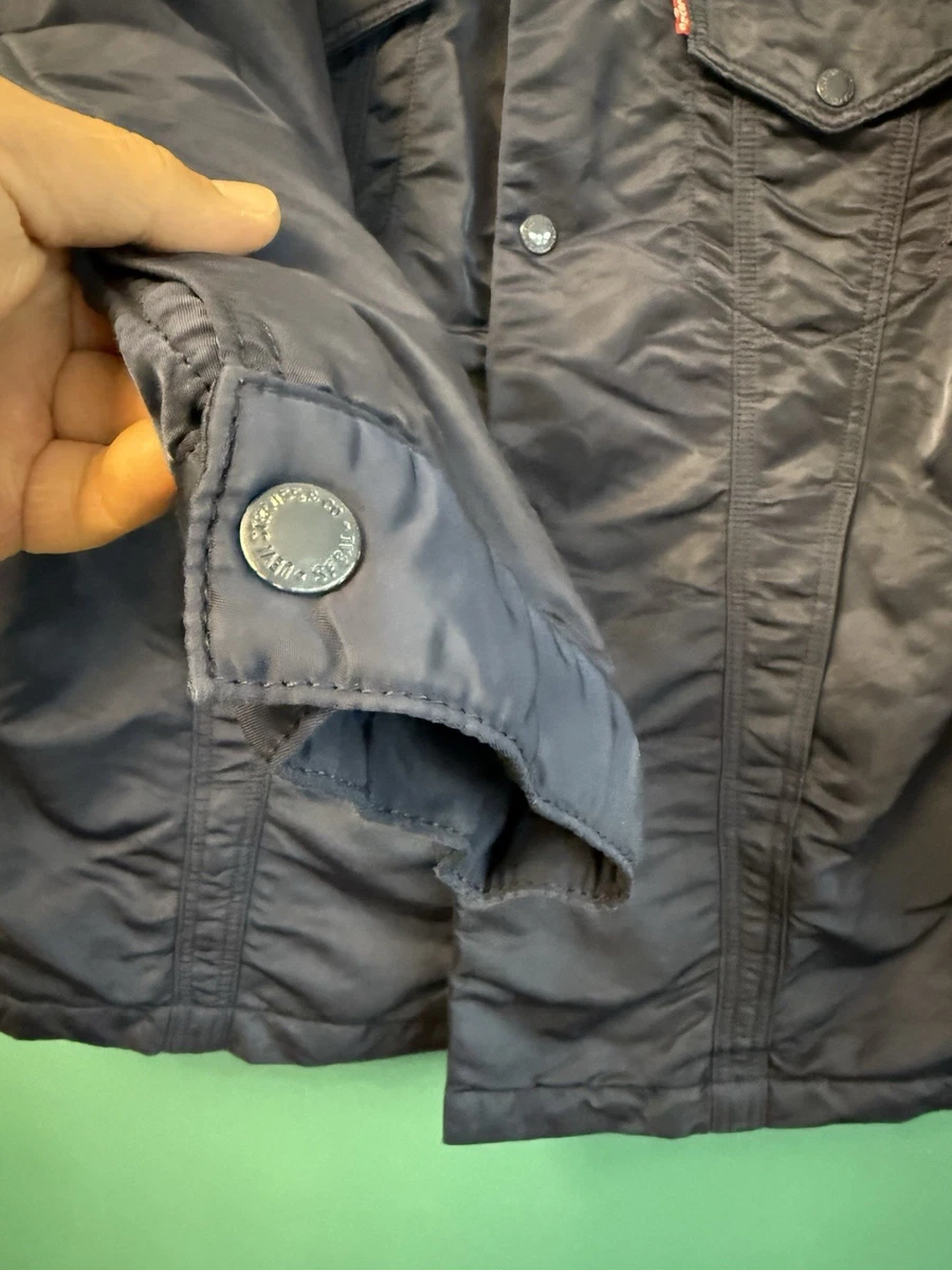 Levi's Nylon Trucker Jacket Mens Medium Padded Jacket Shiny Deep Blue 10570