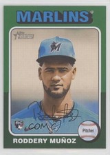 2024 Topps Heritage High Number SP Green Border Roddery Munoz Muñoz #722 0ka4